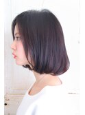 切りっぱなしのワンレングレージュボブ　ミディアム