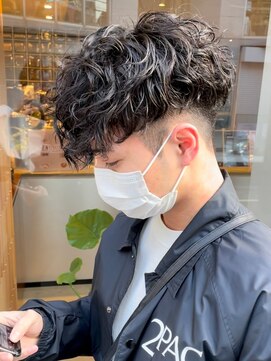 エリマ 調布(elima) 無造作パーマツイストスパイラルパーマツーブロックメンズカット