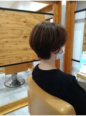 20代30代40代★スタイリング簡単♪小顔見せ☆丸みショート