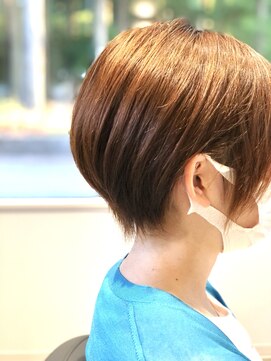 ウトカ(utoca) くびれ系ショート