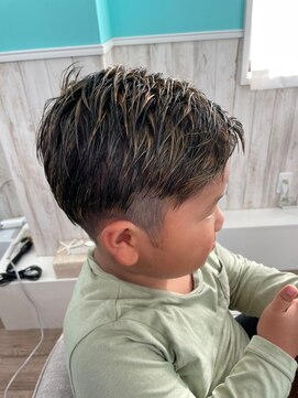 サロンドゥレゴッド(Salon de ReGod) キッズハイライト