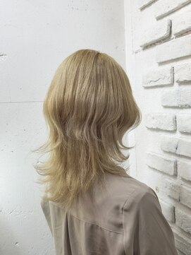 ビランチェ 池袋(bilancia) ケアブリーチナチュラルベージュハイトーンベージュ/池袋