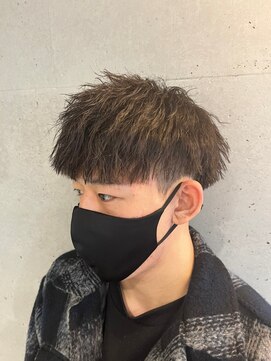 メンズサロンドットリアン(dot. lien) ソフトツイストパーマツイストパーマツーブロックメンズパーマ