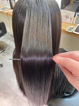 ビスト(vist) アミノ酸ストレート髪質改善うるツヤストレート暗髪黒髪ツヤ感