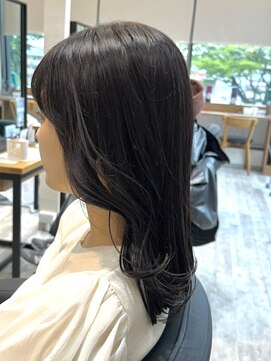 アトリエコア(Atelier Coa) 顔周りレイヤーカットくびれヘアミルクティーベージュカラー