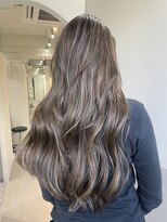 ジーナ 渋谷神南(Zina)&nbsp;【Kaede】ハイライトカラー/ハイライトブロンド／海外ヘア