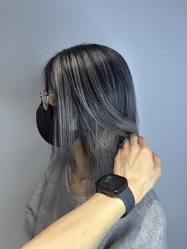 ブレイク 静岡掛川店(BREK) シルバー系バレイヤージュ/似合わせカット