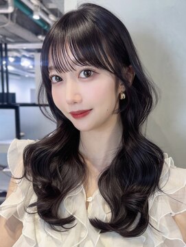 韓国ヘアロング顔周りレイヤー黒髪_F20918