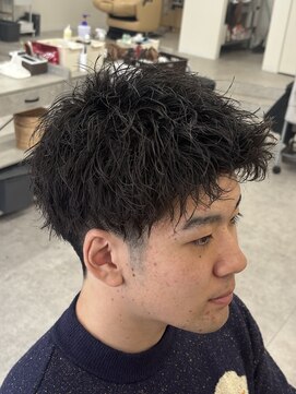 ループ(LOOP) スネイクパーマ スパイキーショート