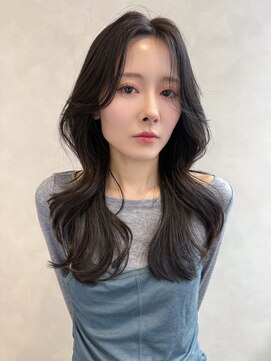 TLUUS 梅田茶屋町店【トゥルーズ】前髪&韓国レイヤー&ボブ&髪質改善【4/4~(予定)】 【TLUUSイメチェン前髪ピンクベージュクールショート】