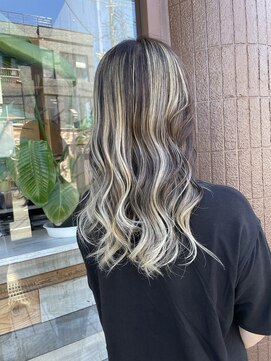 ヘアーデザイングランツ(Hair Design GLANZ) バレイヤージュ