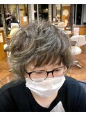 シルバーグレージュ