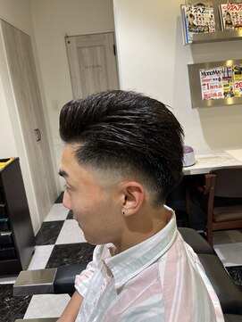 ルシードスタイル クリザンテーム 7:3スキンフェード