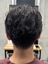 フイ 代々木(Hui)&nbsp;メンズ/アップバング/ツーブロックマッシュ/束感ショート波巻き