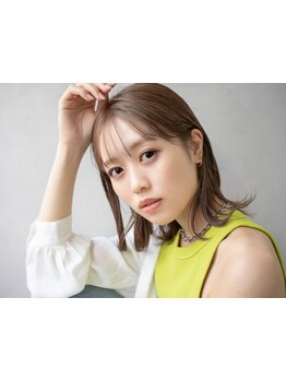 [熊谷駅3分]うねり,湿気対策に◎【縮毛矯正+カット\9900】しっとり滑らか手触り&艶感たっぷりストレート☆