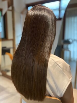 【鎌倉駅徒歩4分】日々蓄積されるダメージに…美髪を叶えるこだわりの髪質改善でなめらかなうるツヤ髪に♪