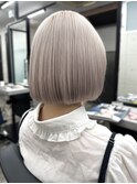 ミニボブ ハイトーンカラー 切りっぱなしボブ 透明感カラー