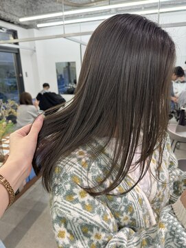 エルメ(Elme) 暗髪赤み消しカラー★オリーブグレージュ