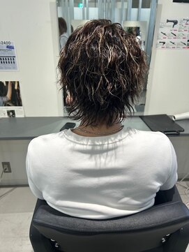 メンズサロン キング 枚方店(Men’s salon K!ng) 波巻きツイストスパイラルパーマ/フェザーパーマ/眉毛/メンズ