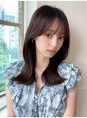 韓国風レイヤー/外ハネくびれ/ミディアムレイヤー/ぱっつん前髪