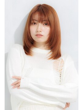 クロエ 新宿(Cloe) ミディアムレイヤー