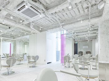 soto. 銀座【ソト】ハイライト/ダブルカラー/ブリーチ/ボブ/レイヤーカット/髪質改善