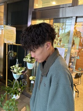 チャプター 千葉ニュータウン中央店(chapter) 強めツイストスパイラルパーマメンズマッシュ