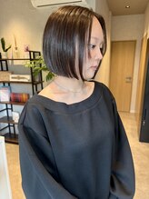 コンフィー(comfy) 【mimura】ぱつっとボブ ストレートボブ 切りっぱなし 草加