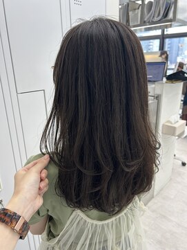 ビューナゴヤ 名駅(VIEW NAGOYA) レイヤーカット/ミディアムレイヤー/オリーブグレージュ