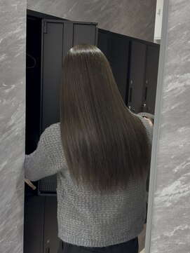 ルクス(Luxs) オリーブカラー/赤み消しカラー/ブラウン