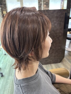 ヘアデザイン アンジェリク(HAIR DESIGN ANGELIQUE) トップふんわりショートボブ