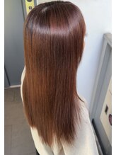 lilas.店限定メニュー【プレミア髪質改善縮毛矯正】とは