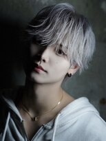 シン(syn)&nbsp;ホワイトシルバーマッシュ