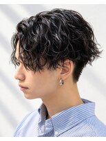 エクラート メン 仙台(ECLART men.)&nbsp;濡れ感ウェーブパーマ｜色気のある大人のメンズマッシュスタイル
