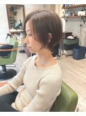 ショートボブ