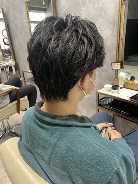 フォンド 津田沼(fond.) 襟足ありくせ毛風コンマヘア