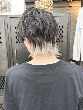 ギークス(GEEKS) 【GEEKS渋谷】マッシュウルフ/インナーカラー/シルバーホワイト