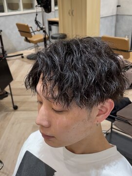 レイズ 名古屋(RAYS) ツイストスパイラルパーマ爽やかアップバング h