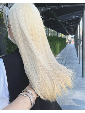 テテ(TETE) ホワイト