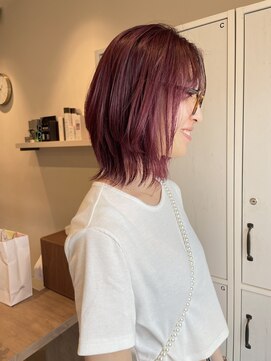 リム(RiM) ワインレッド　レイヤーカット