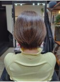 ショートボブ