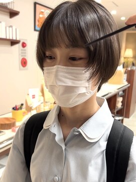 ルックアット(Look at) 【Look at】20代30代40代マニッシュショート透明感アッシュ