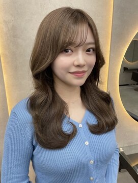 ルノン シェリー(LUNON cheliy) ミルクティーベージュ/ブリーチカラー/韓国巻き