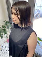ミー(me.) ぷつっとボブ　ミディアムボブ