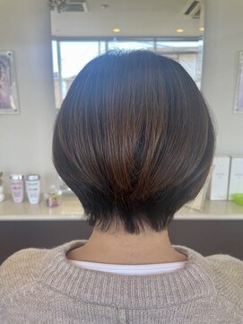 アトリーチェタ 田富店(ATTRICE) ショート/くびれ/アシメ/40代/50代/大人ショート/