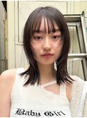 顔周りレイヤーカットくびれヘアミルクティーベージュカラー