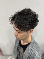 グレイバイニューヨークニューヨーク 京都北大路(Gray by NYNY) ツーブロックフェザーショートパーマメンズモテるセンターパート