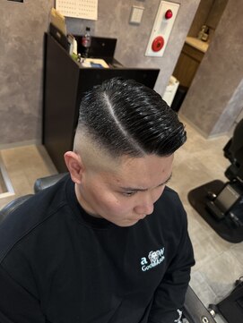 サイドパート / スキンフェード