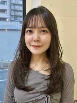 ムク(muku) オリーブベージュ×レイヤーカット