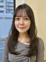 ムク(muku) オリーブベージュ×レイヤーカット